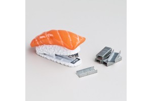Dập ghim hình sushi